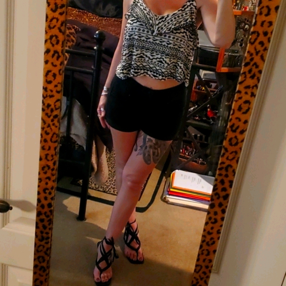 Wet Seal Soft Cotton Tribal Print Top Sz Small